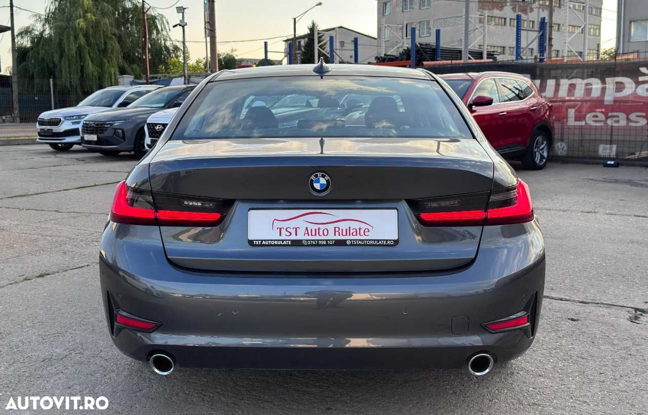 BMW Seria 3 318i AT - 7
