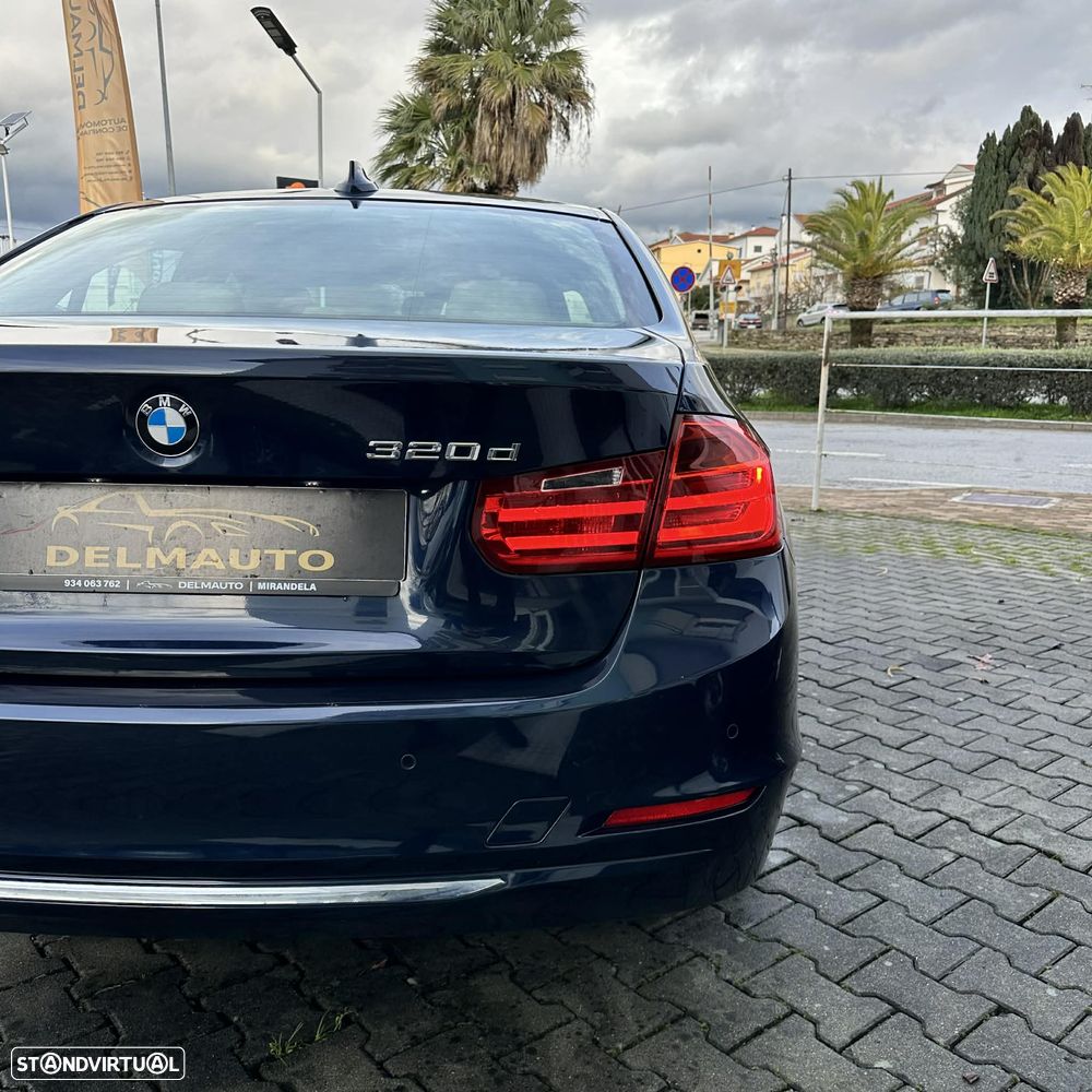 BMW 320 d Auto Line Luxury - 8