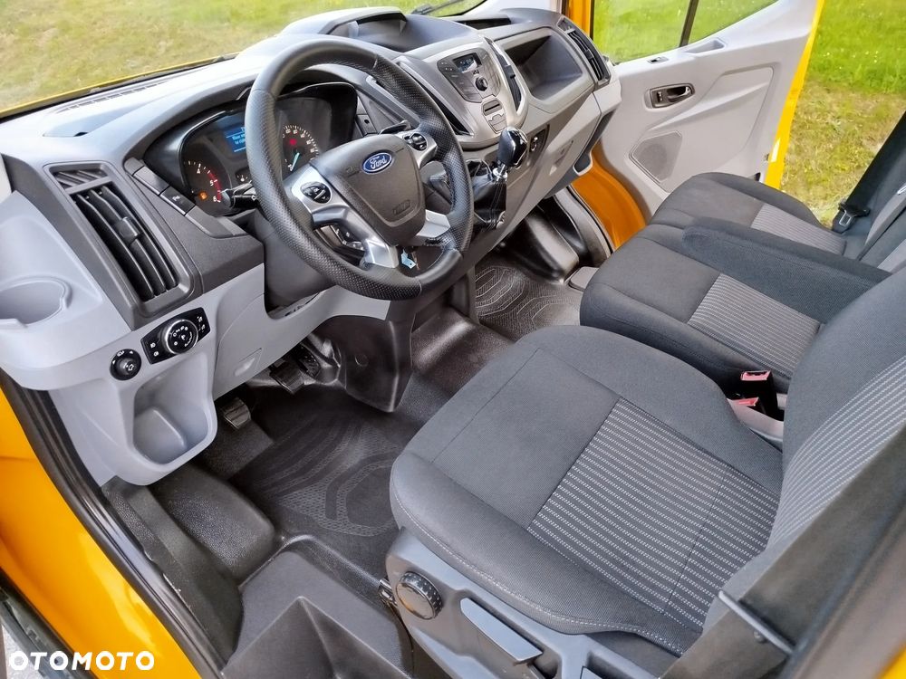 Ford transit - 9