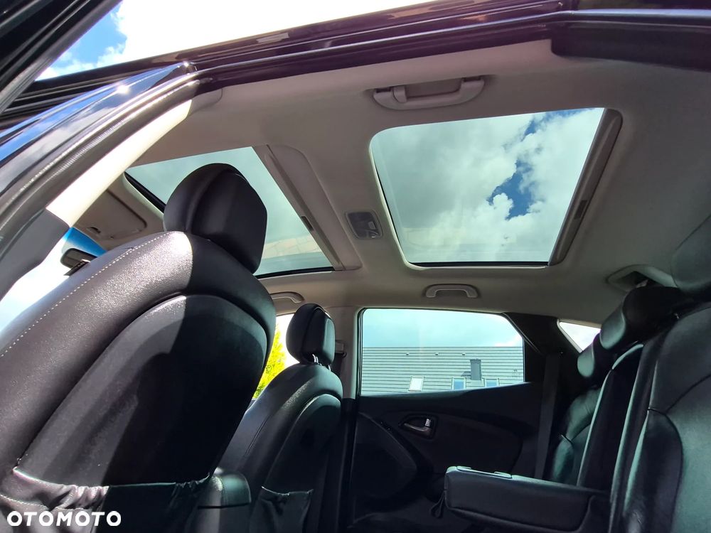 Hyundai ix35 - 24