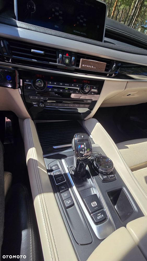 BMW X6 M50d - 18