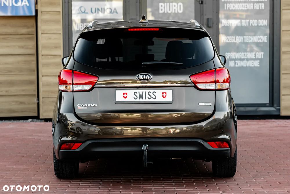 Kia Carens 1.7 CRDi 141 Dream Team Edition - 9