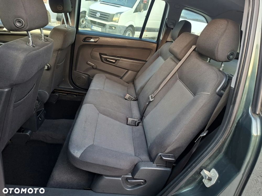 Opel Zafira 1.8 Family Plus - 26