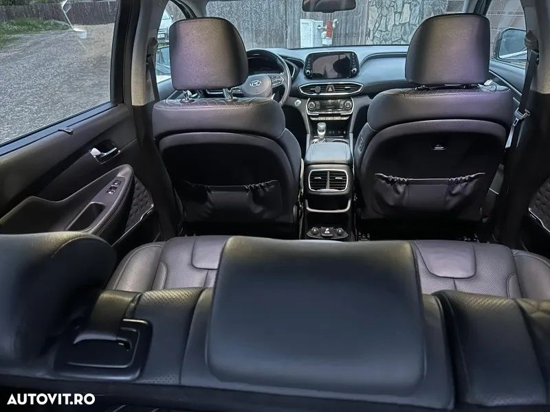 Hyundai Santa Fe 2.2 CRDi 4WD 8AT Luxury - 14