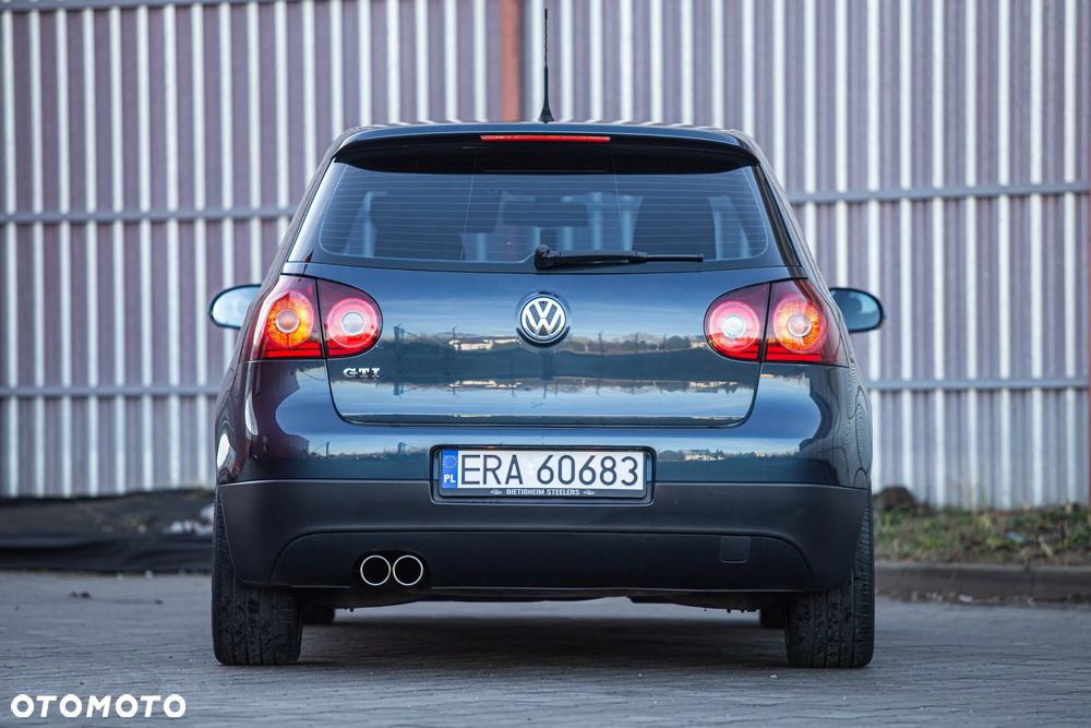 Volkswagen Golf 2.0 GTI - 15