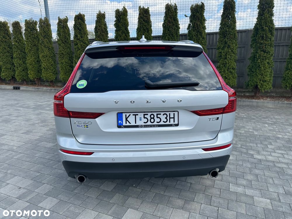 Volvo XC 60 T5 AWD Geartronic Momentum Pro - 10