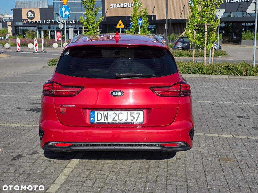 Kia Ceed 1.4 T-GDI M DCT - 9