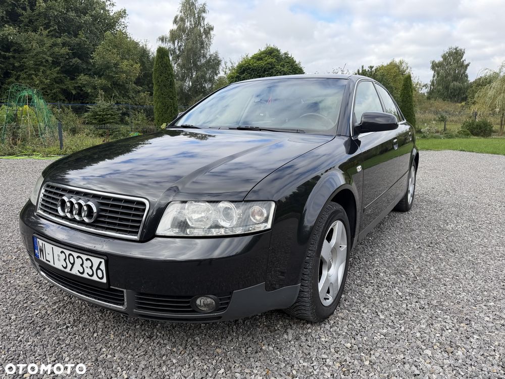 Audi A4 Limousine