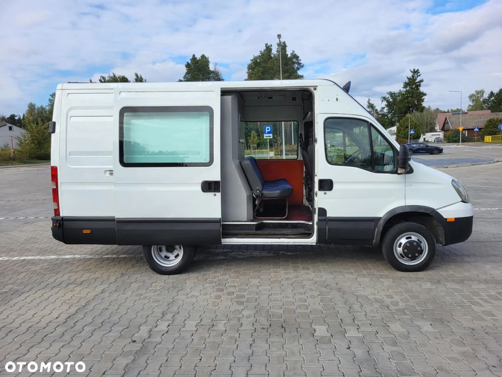 Iveco Daily - 12