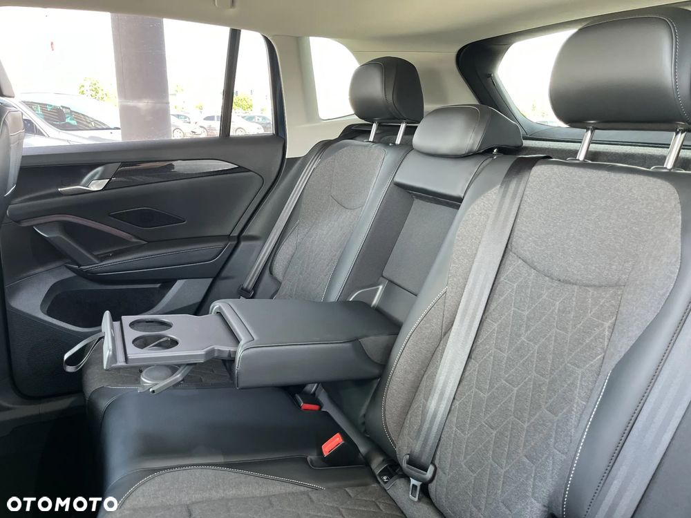 Volkswagen Tiguan 1.5 eTSI Life Plus DSG - 17