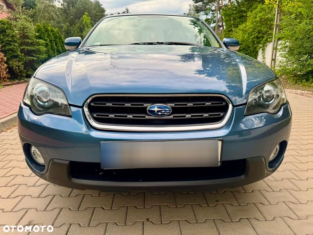 Subaru Outback 3.0 H6 - 11