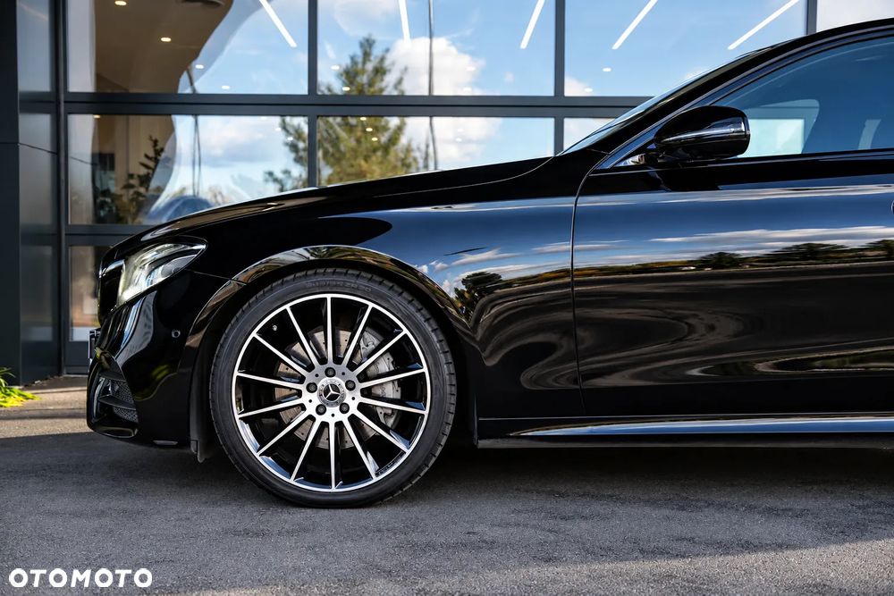 Mercedes-Benz Klasa E 220 d 4-Matic AMG - 4