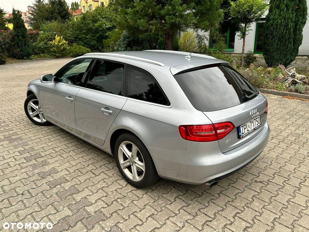 Audi A4 Avant - 12