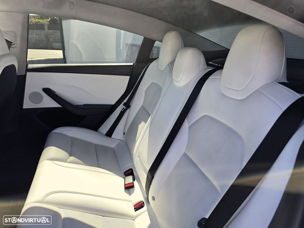 Tesla Model 3 Standard Range Plus RWD - 33