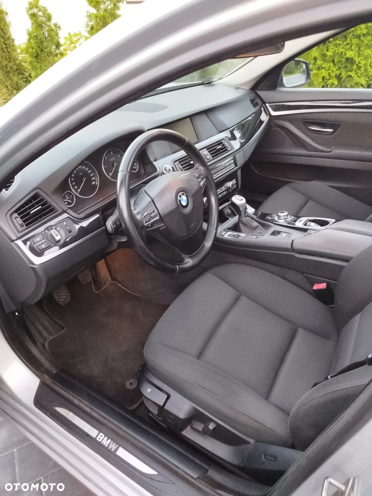 BMW Seria 5 520d - 9