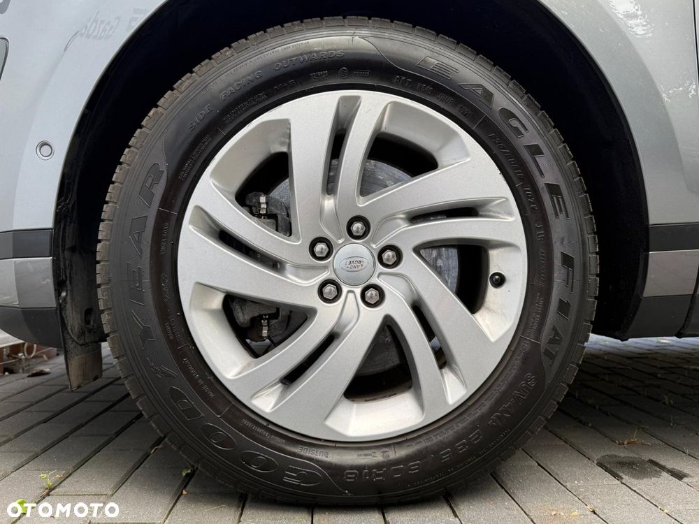 Land Rover Range Rover Evoque 2.0 D165 mHEV S - 8