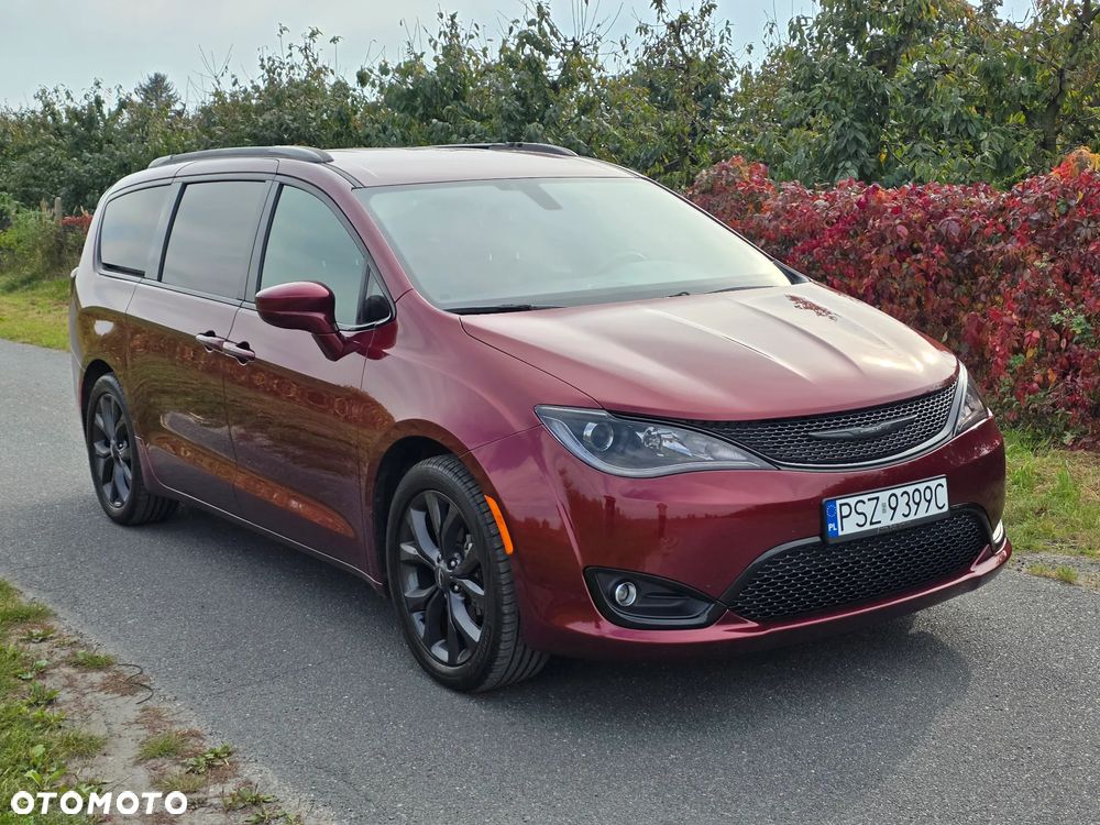 Chrysler Pacifica