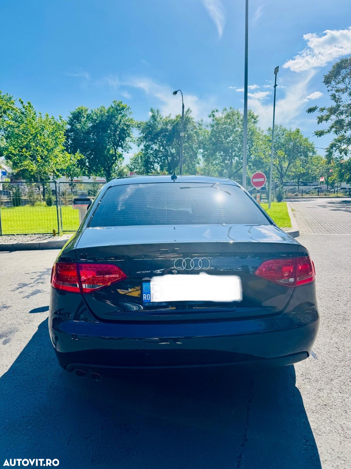 Audi A4 2.0 TDI B8 - 7