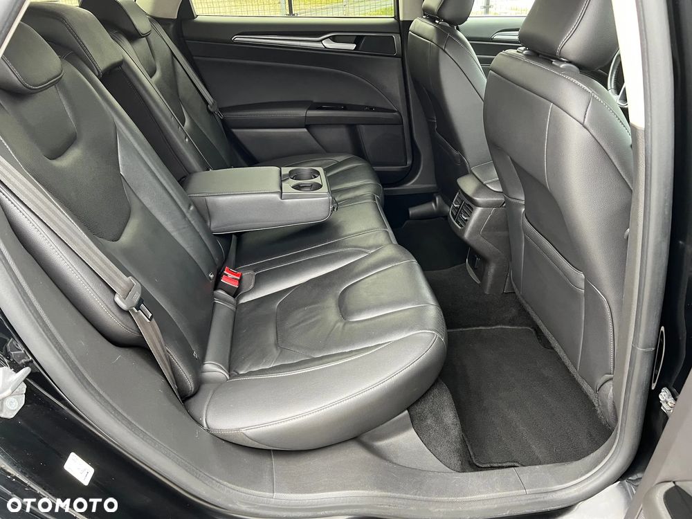 Ford Mondeo Turnier 2.0 Ti-VCT Hybrid Titanium - 10