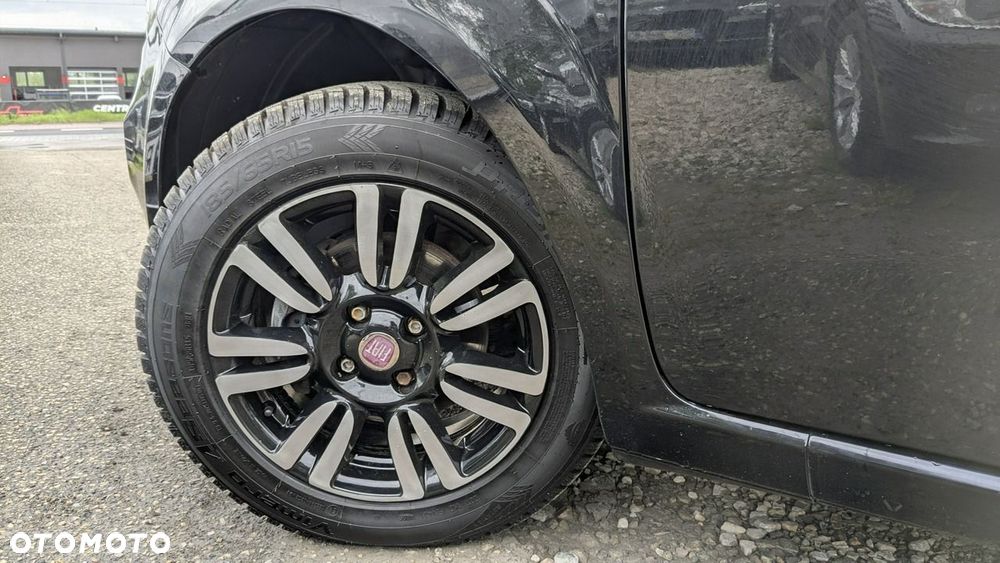 Fiat Punto Evo - 37