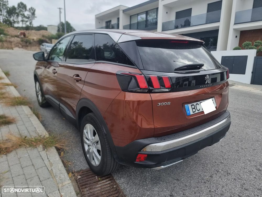 Peugeot 3008 2017 photo 2
