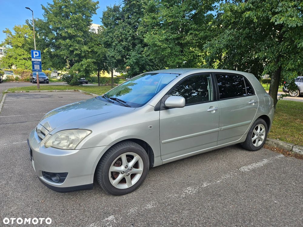 Toyota Corolla 1.4 VVT-i Sol - 1