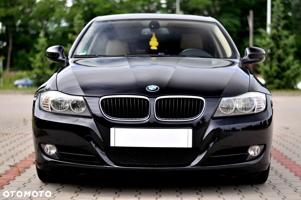 BMW Seria 3 318i Edition Exclusive - 7