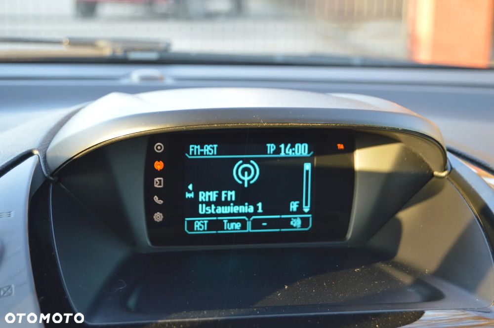 Ford B-MAX - 17