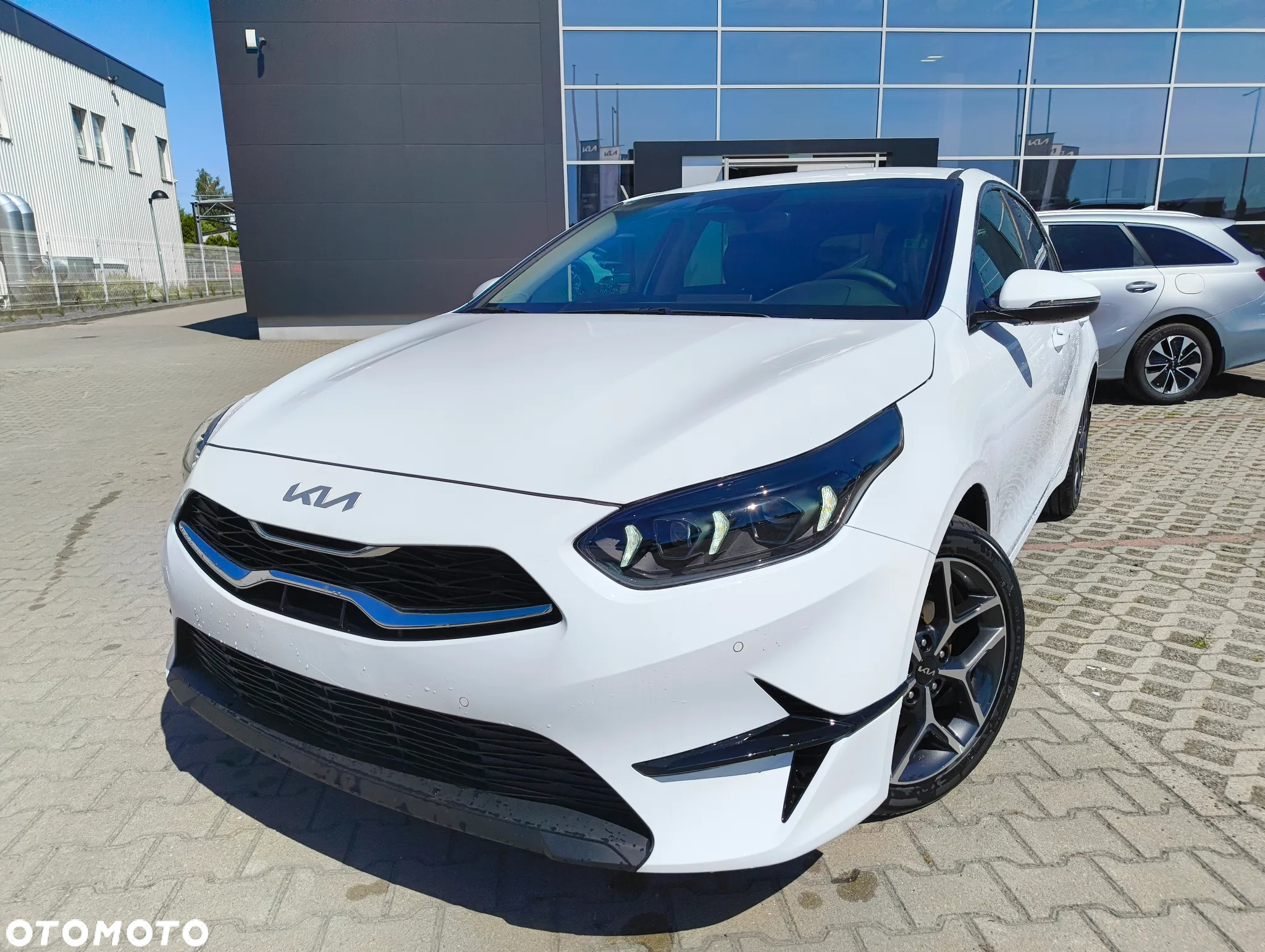 Kia Ceed 1.5 T-GDI Tribute DCT - 2