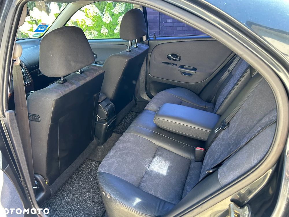 Mitsubishi Carisma 1.8 GDI Automatik Motion - 10