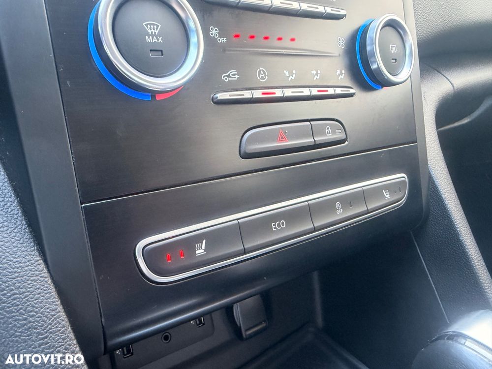 Renault Megane Blue dCi 116 EDC Intens - 12