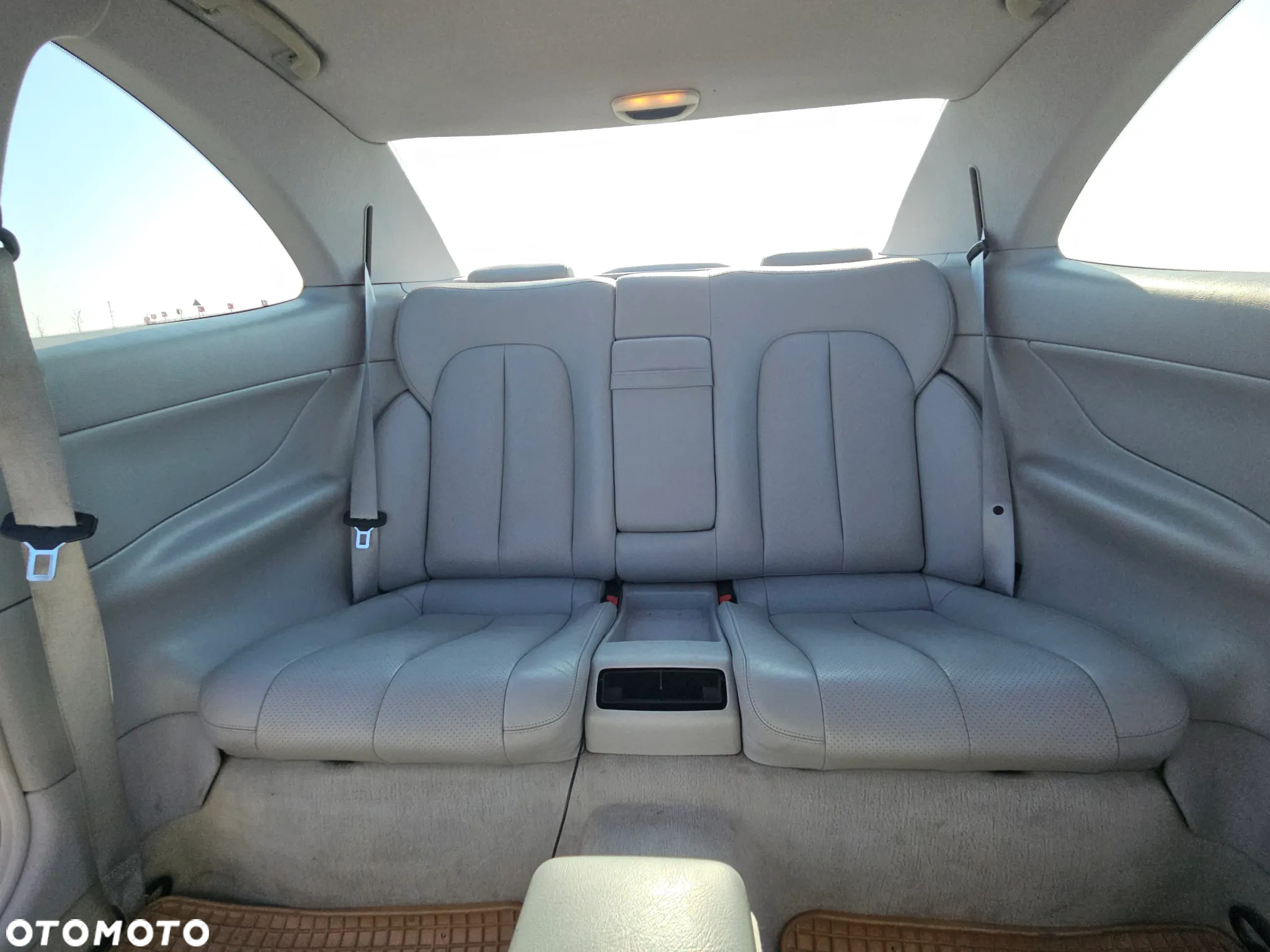 Mercedes-Benz CLK 320 - 17