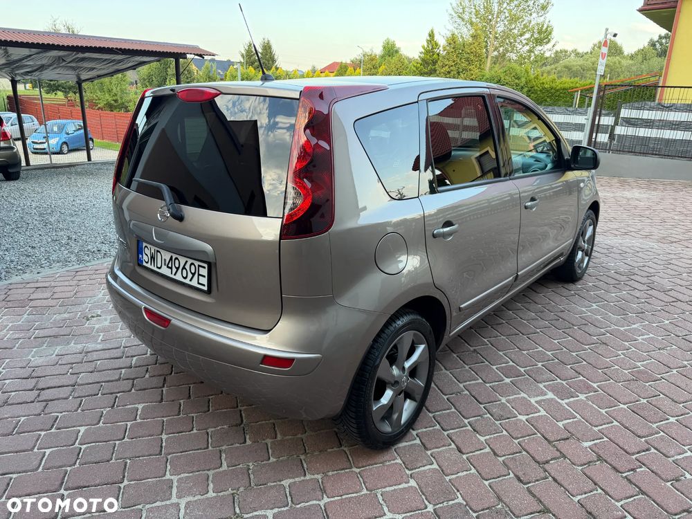 Nissan Note 1.6 Tekna - 5