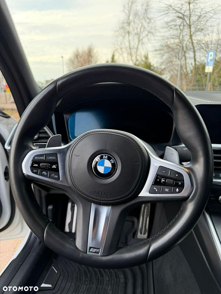 BMW Seria 3 320d Edition M Sport Shadow - 10
