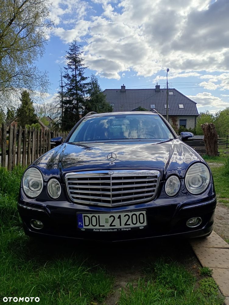 Mercedes-Benz Klasa E 200 Kompressor Classic - 33