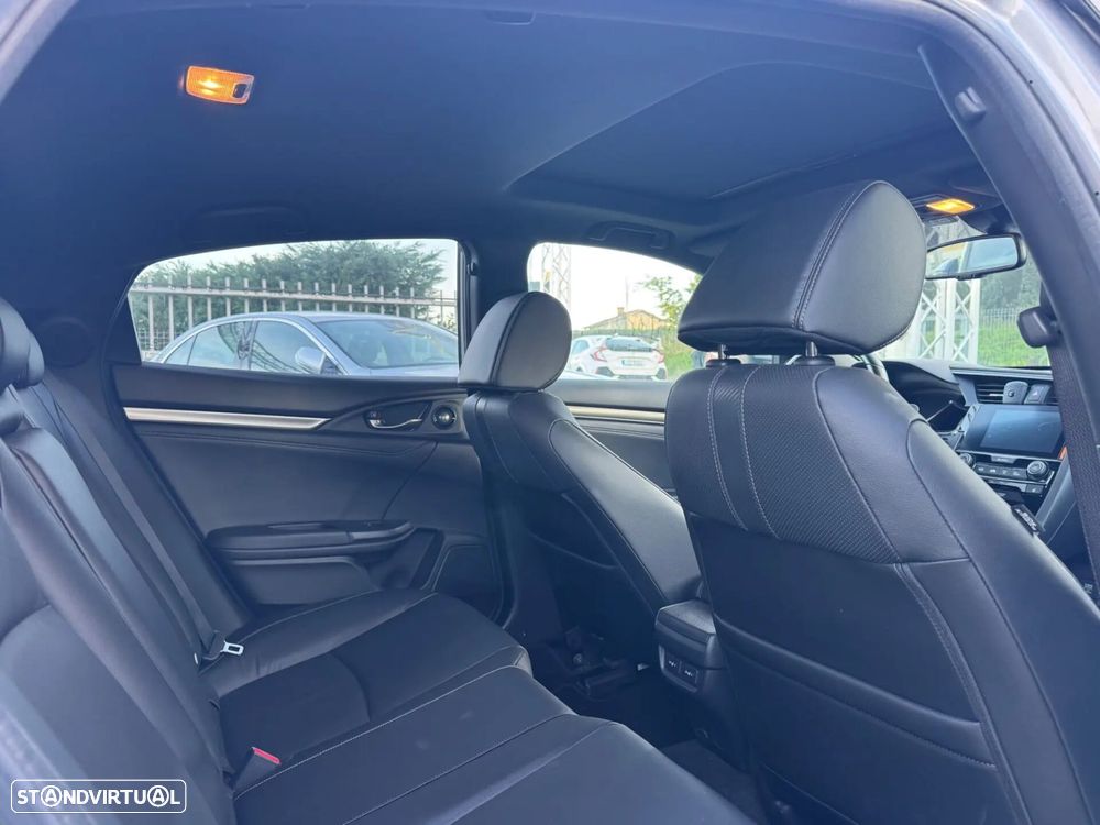 Honda Civic 1.0 i-VTEC Executive Premium - 8