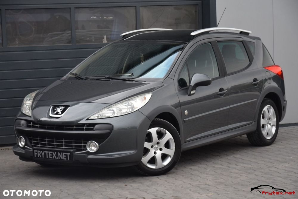 Peugeot 207 - 10