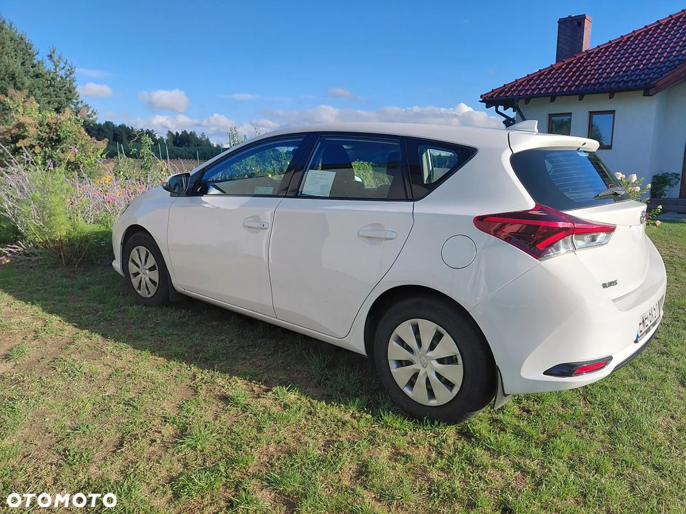 Toyota Auris - 6