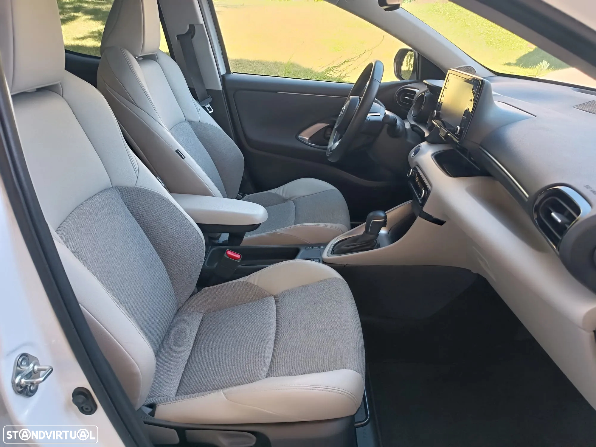Toyota Yaris - 19