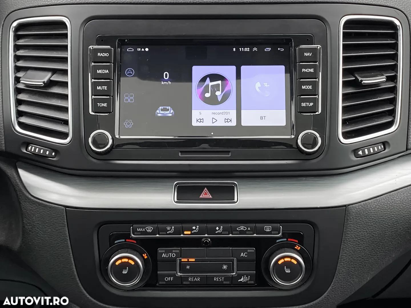 Volkswagen Sharan - 15