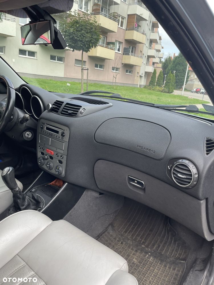 Alfa Romeo 147 - 1