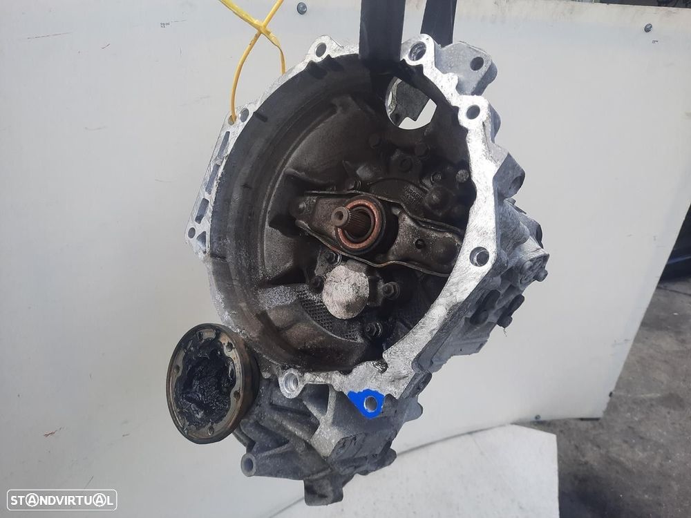 CAIXA VELOCIDADES SKODA OCTAVIA II 2011 -LHW - 4