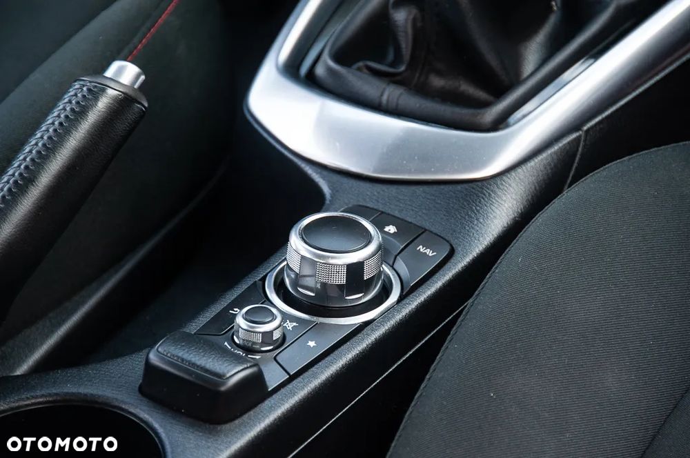 Mazda 2 SKYACTIV-D 105 Exclusive-Line - 31