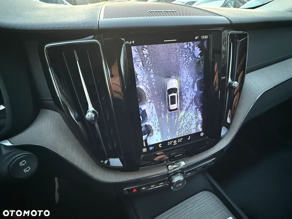 Volvo XC 60 B4 D AWD Geartronic Inscription - 36