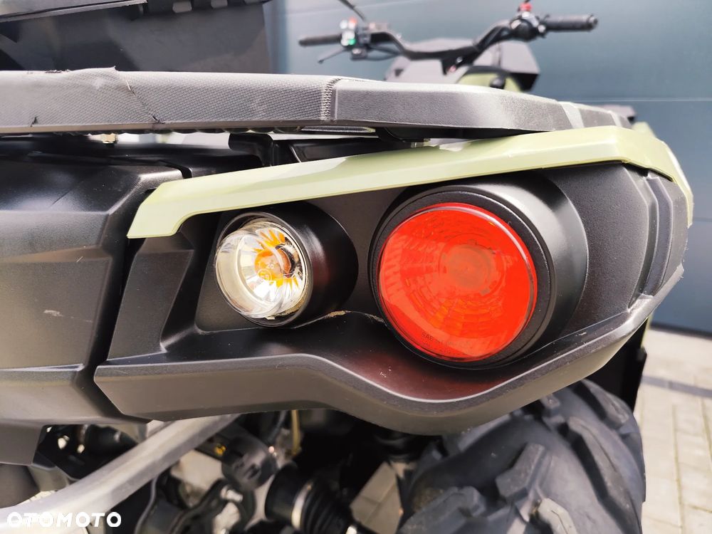 Can-Am Outlander - 20