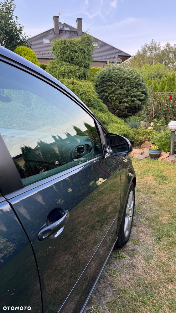 Volkswagen Golf Plus 2.0 TDI Comfortline - 16