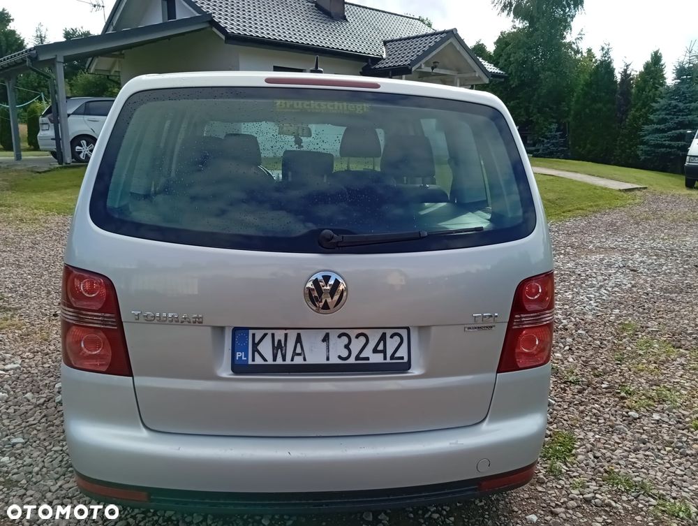 Volkswagen Touran 1.9 TDI DPF Blue Motion Trendline - 9
