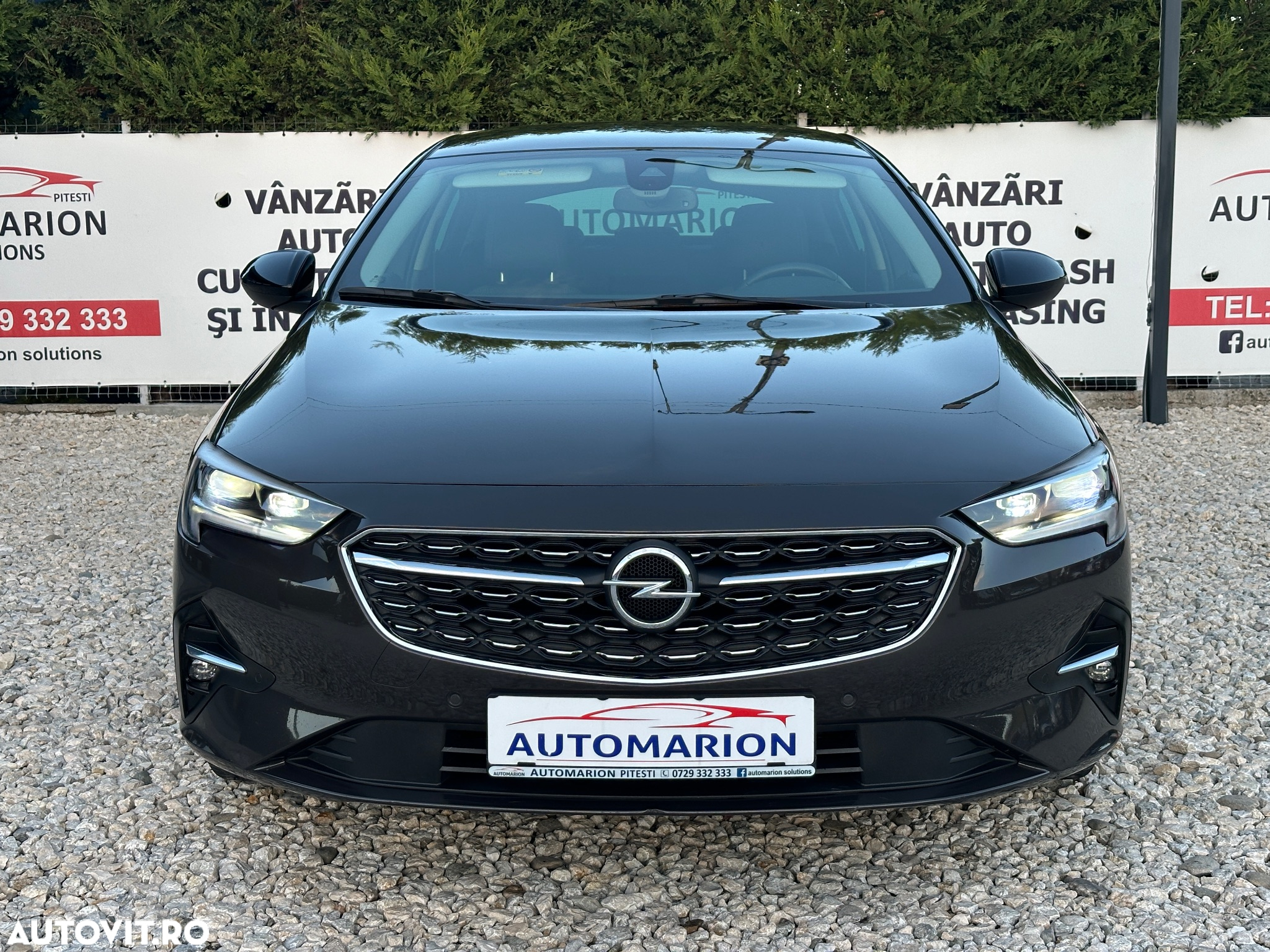 Opel Insignia Grand Sport 2.0 Diesel Automatik Business - 2