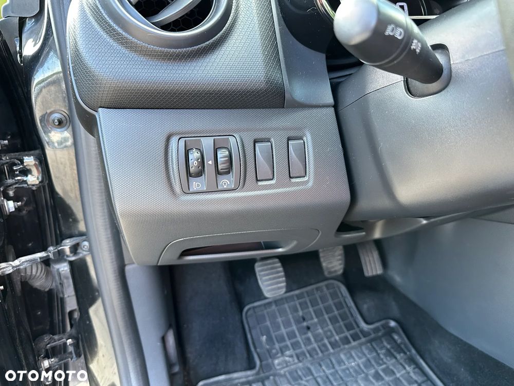 Renault Clio - 17