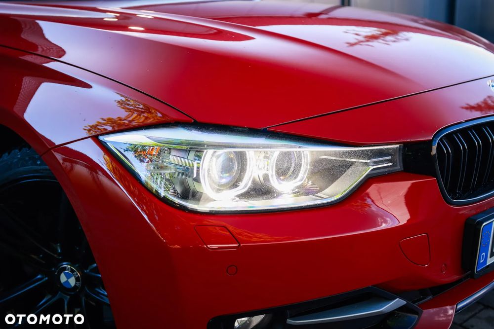 BMW Seria 3 320d DPF Edition Sport - 4